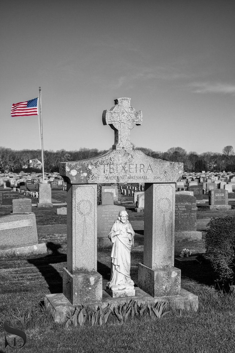 mono cemetery-2-2.jpg