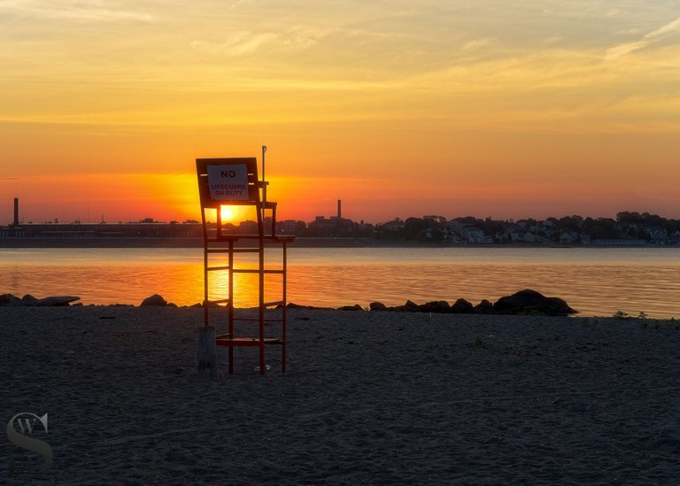 lifeguard towers -10.jpg