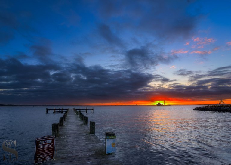 piers at sunrise-5.jpg