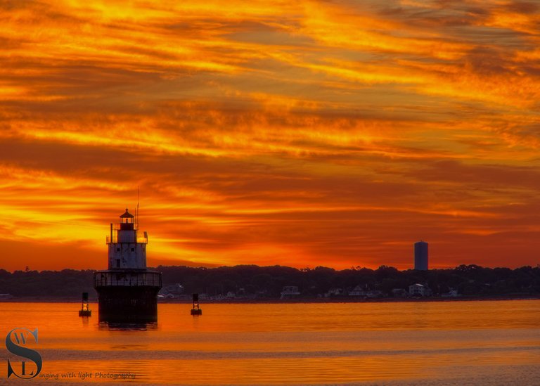 butlers flat lighthouse_.jpg