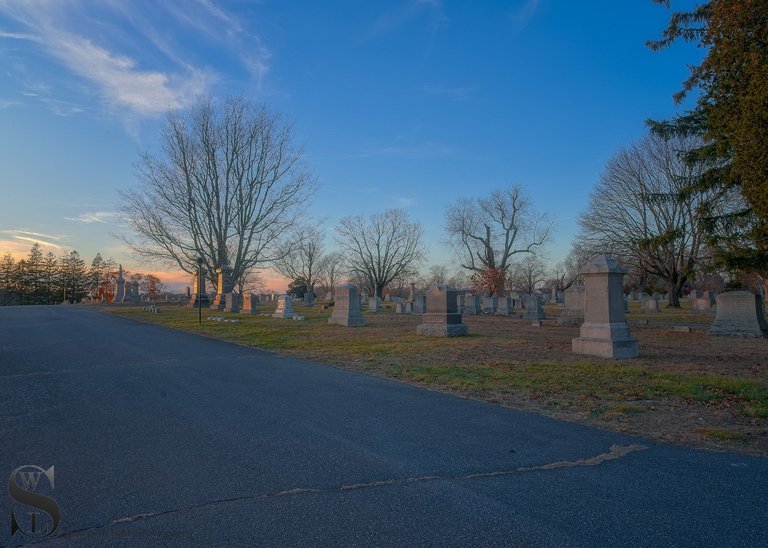 oak grove cemetery.jpg