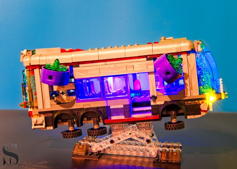 Lumi mfuture bus-3.jpg