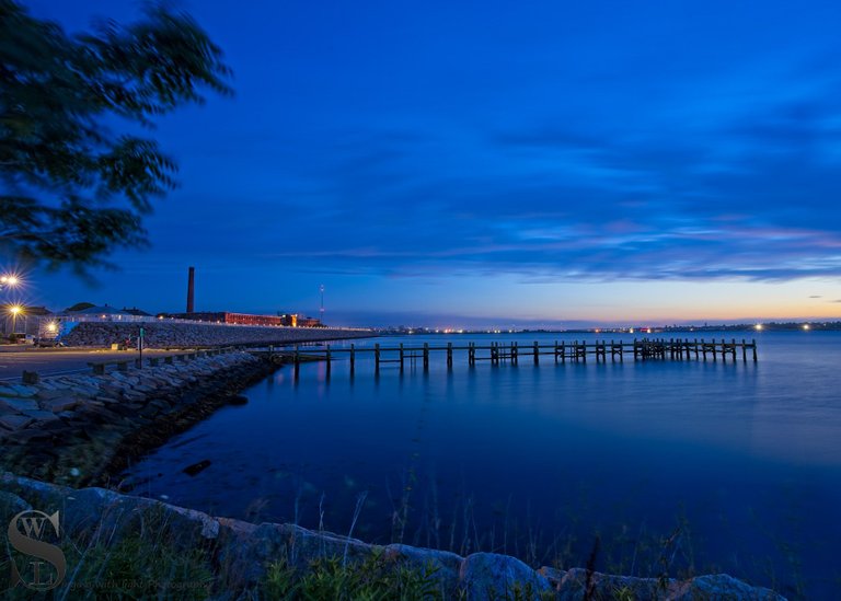 walking by the piers-3.jpg