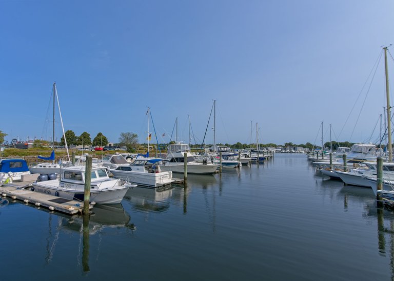 popes island marina-3.jpg