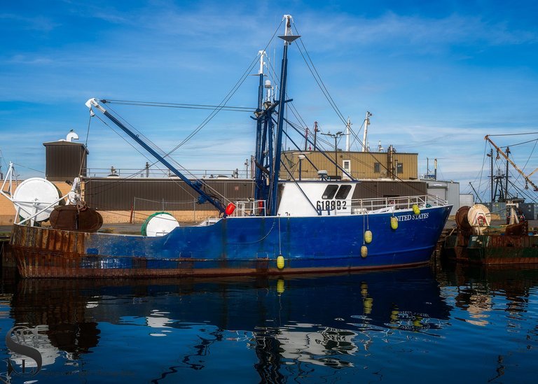 commercial fishing boats-5.jpg