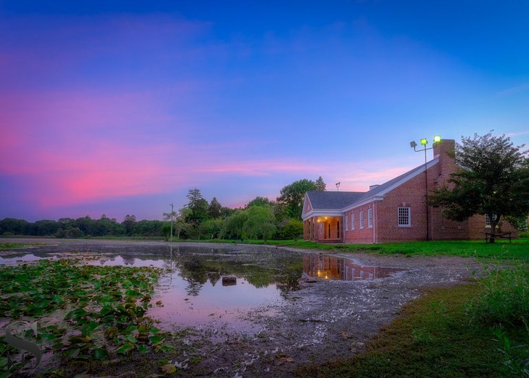 th Pond at Buttonwood-5.jpg