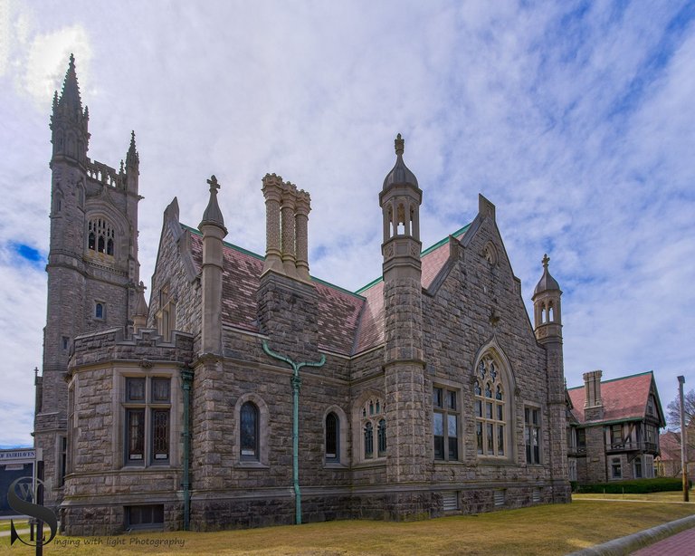 Unitarian church-2.jpg