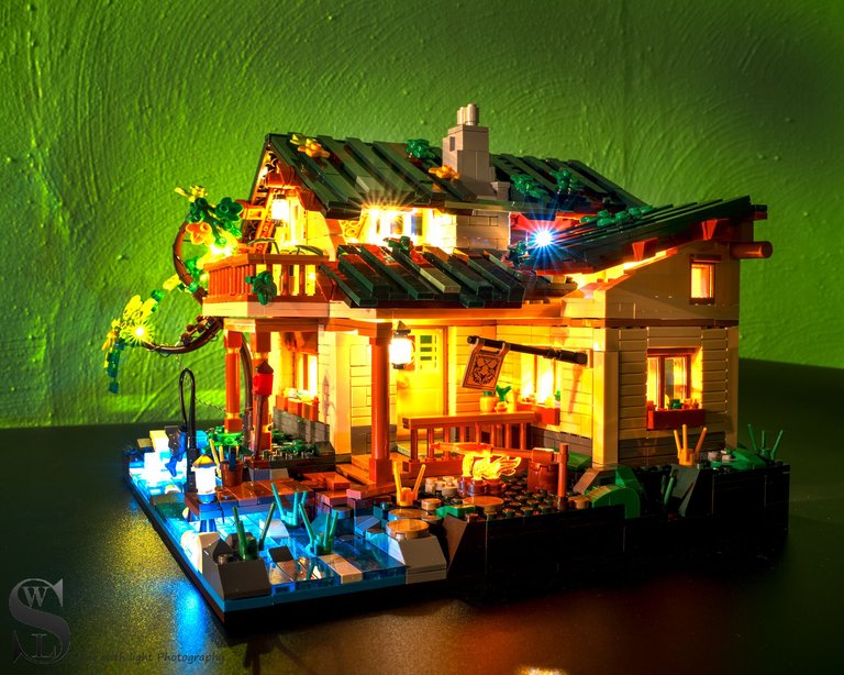 lakeside lodge.jpg