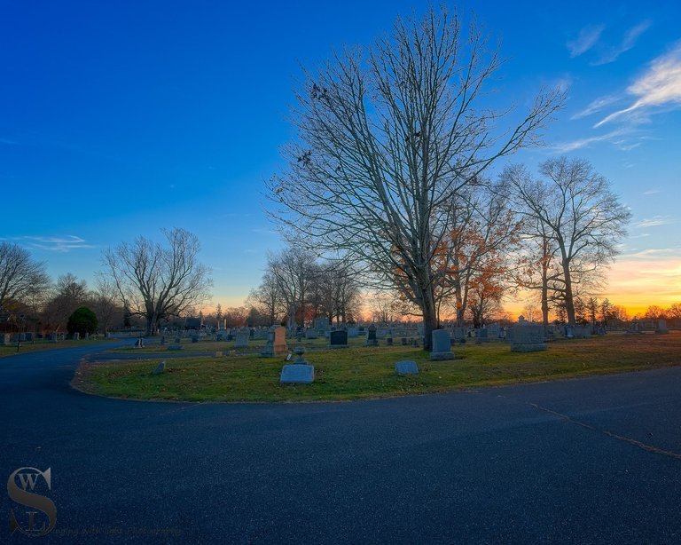 oak grove cemetery-2.jpg