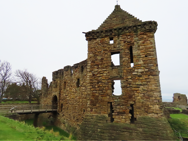 standrewscastle ruins 4 23jan.png