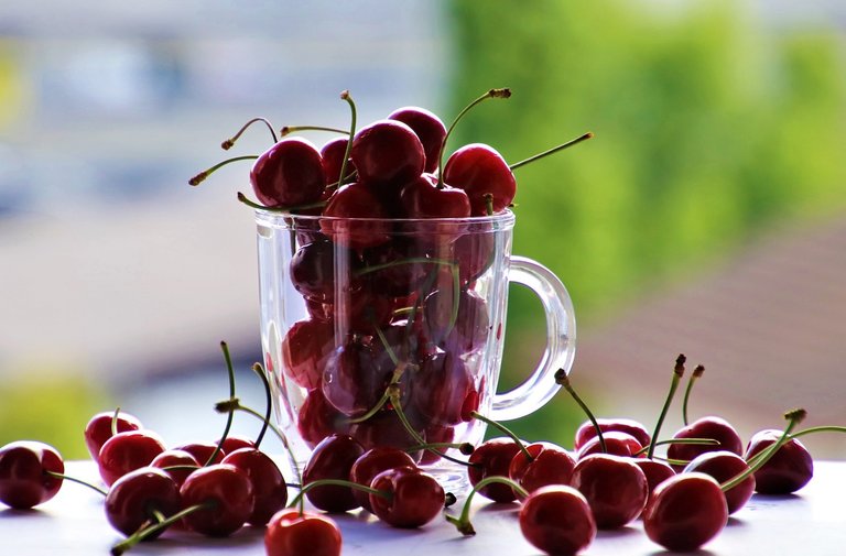 cherries-6308871_1280.jpg