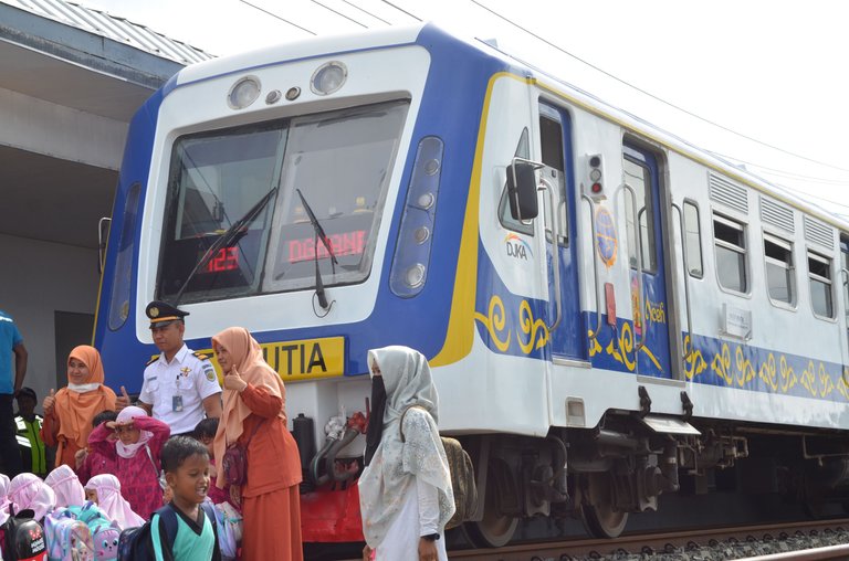 Electric Train In Aceh-22, 2023 by Jamaluddin-Lodinla 4.JPG