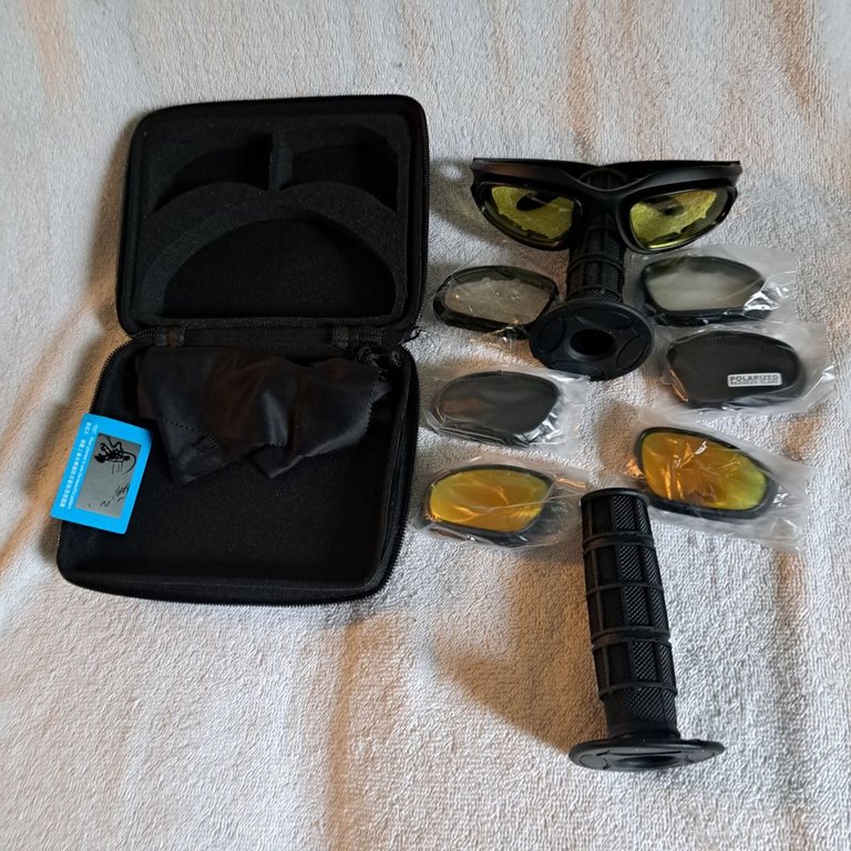 Interchangeable lens