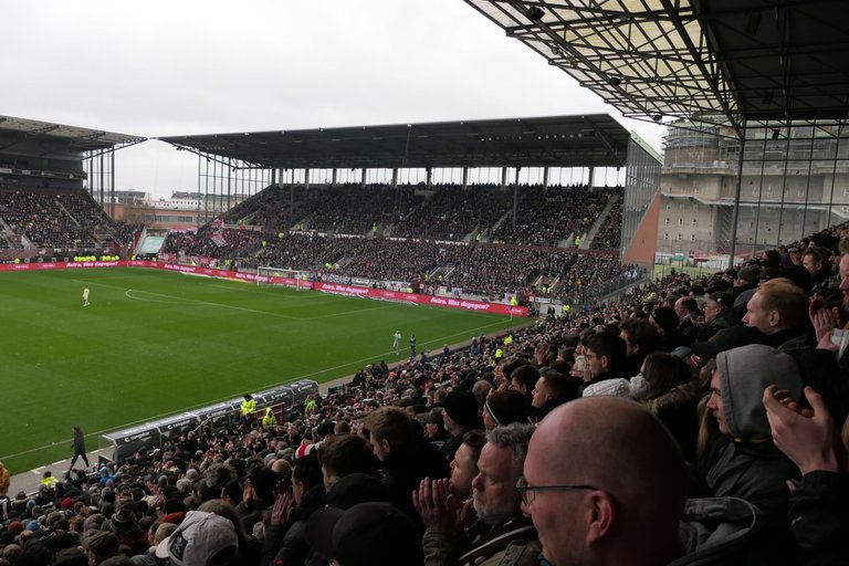 L1273144.JPG