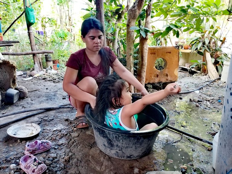 My Daily Post: " My Full Time Mom Activities"