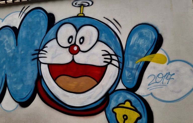 bluemural.jpg