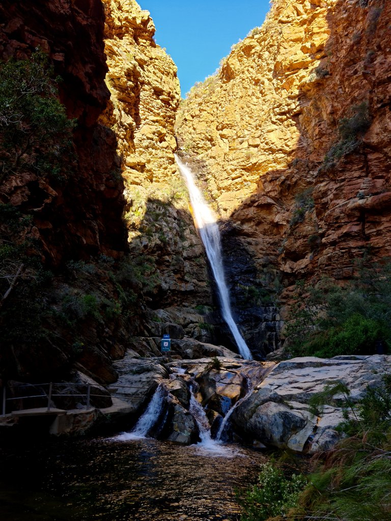 waterfall69.jpg