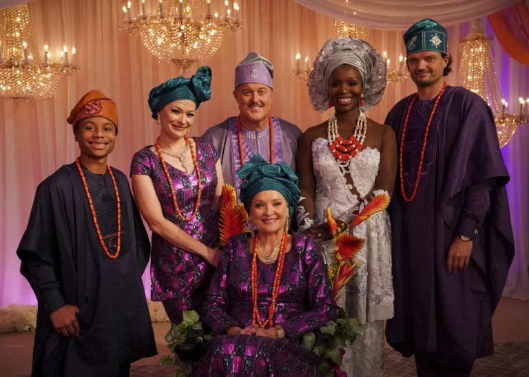 Bob-Hearts-Abishola-Season-3-Wedding-Episode-Actor-Billy-Gardell-Bad-Luck-Folake-Olowofoyeku-768x548.jpg