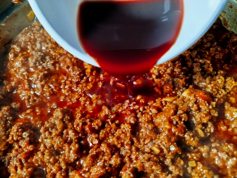 homemade red wine.png