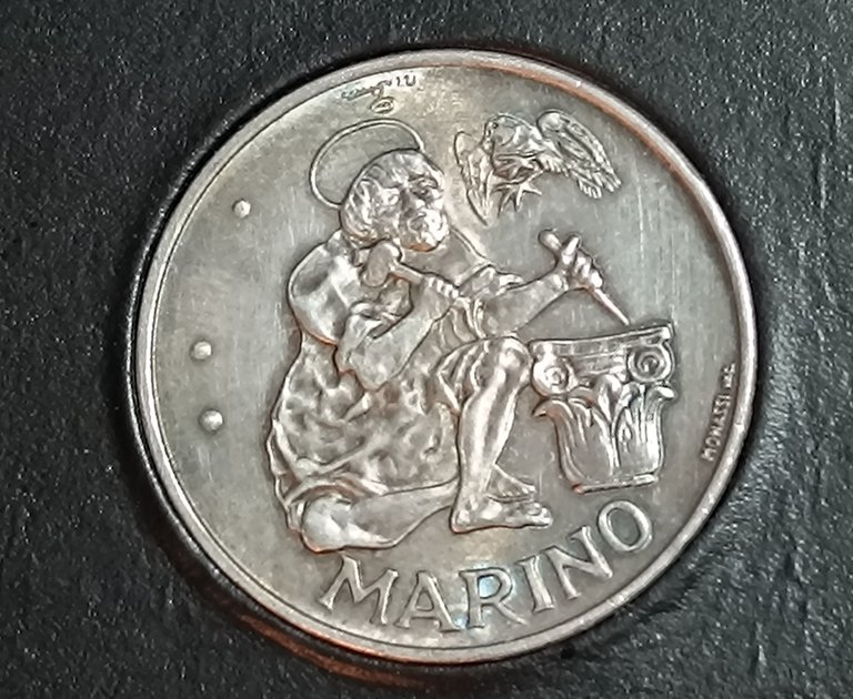 500 Lire Numismatic agency opening reverse San Marino (1).jpg