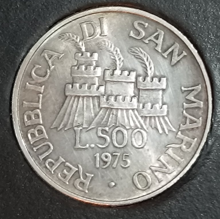 500 Lire Numismatic agency opening obverse San Marino (2).jpg