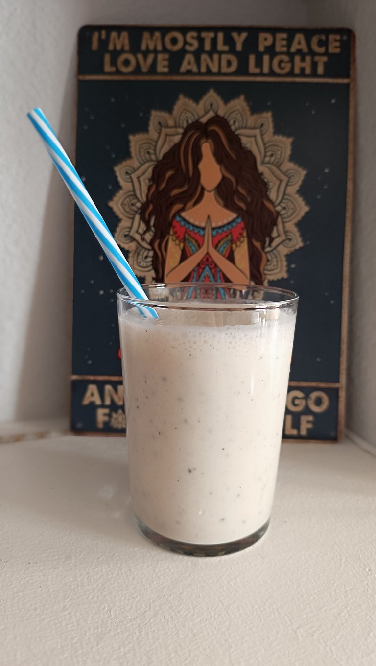 First pitaya smoothie of 2025 (1).jpg