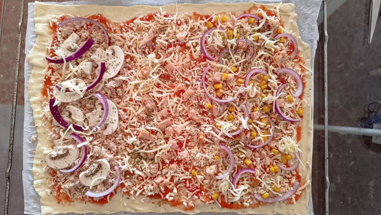 Homemade pizza (2).jpg