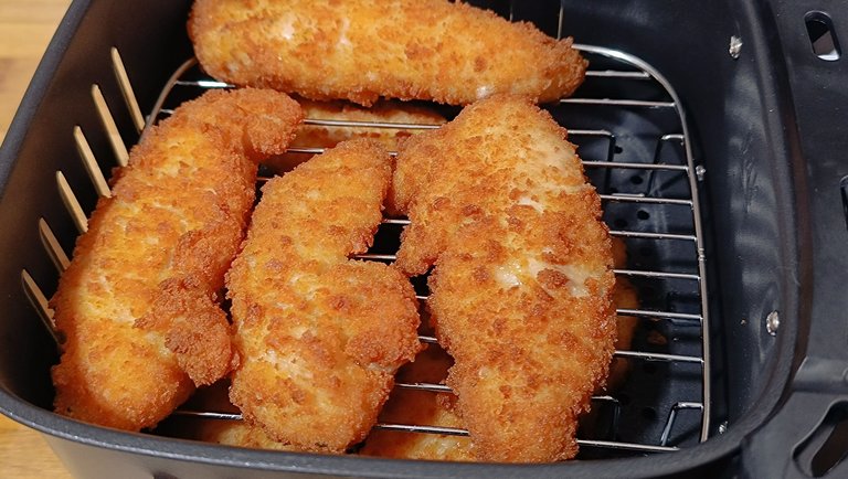 Chicken tenderloin from the air fryer (5).jpg