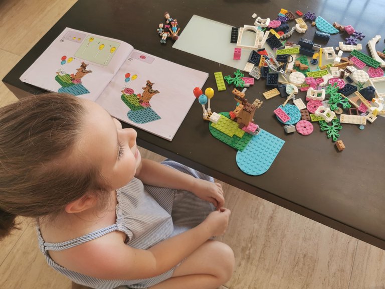 first solo building lego friends (8).jpg
