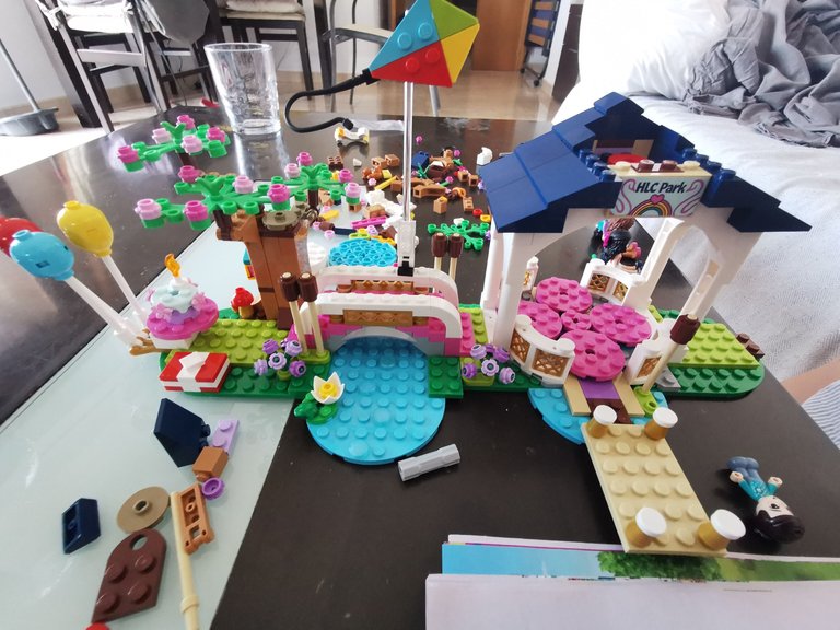 first solo building lego friends (5).jpg