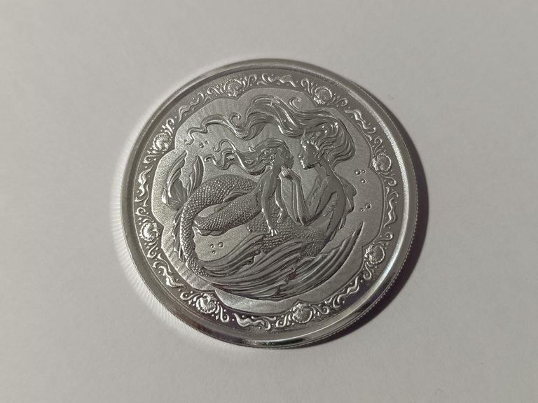 2023  Samoa 1 oz silver mermaid mother and daughter round (26).jpg