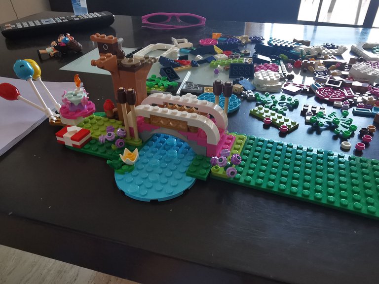 first solo building lego friends (3).jpg