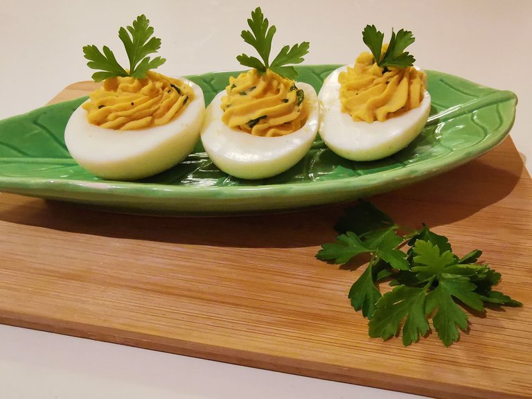 Deviled Eggs (8).jpg