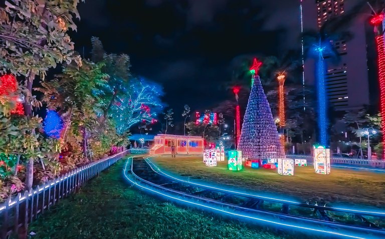 Meralco Christmas-13.jpg