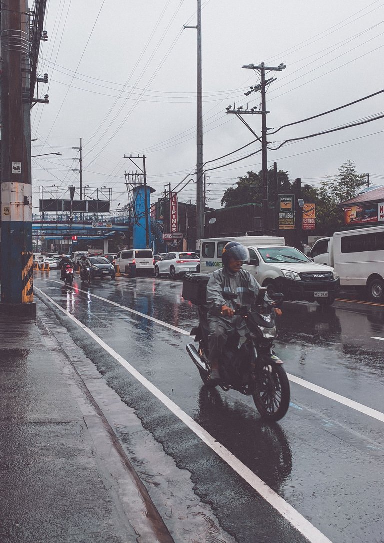 Used 1.jpg