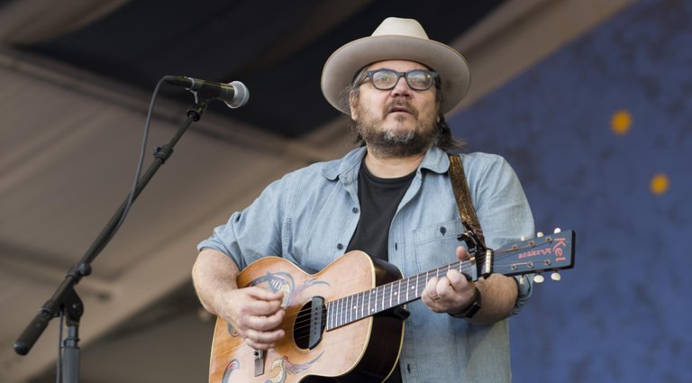 jeff_tweedy_wilco1124404239.jpg