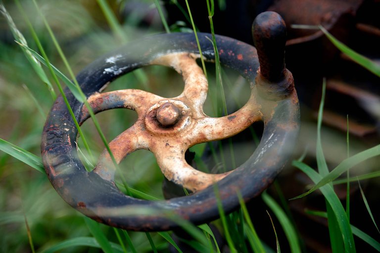 Details1.jpg