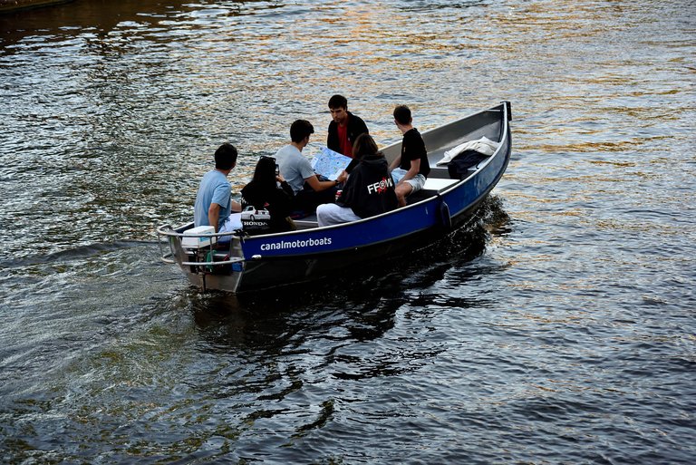 Boating6.jpg