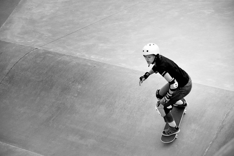 Skategirl2.jpg