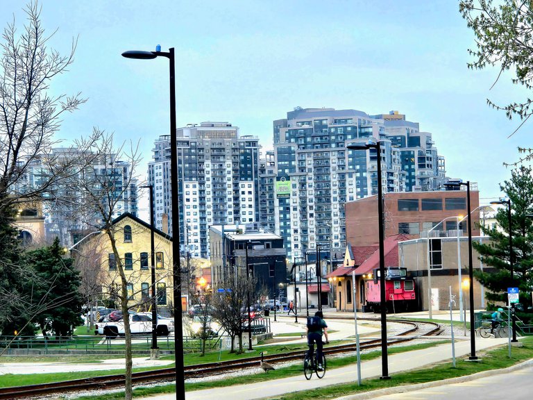 20250425_200008.jpg