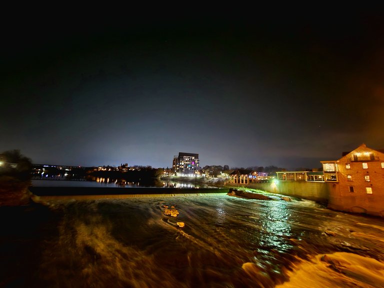 20250424_223900.jpg