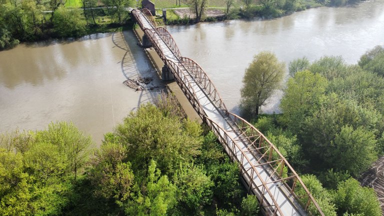dji_fly_20230429_165732_41_1682798622705_photo_optimized.jpg