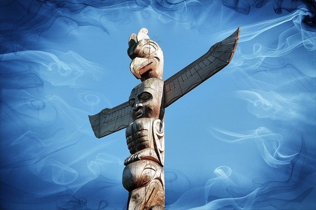 totempole467528_640.jpg