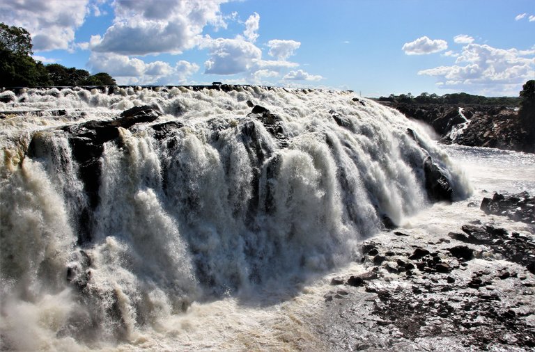 Salto La Llovizna 3.JPG