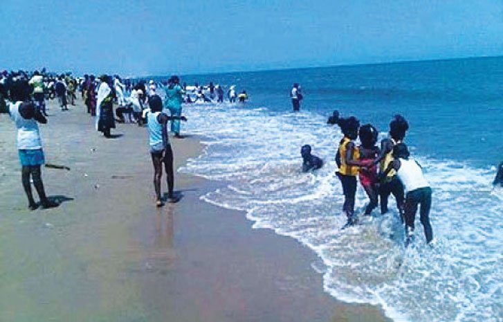 Lagos-Bar-Beach.jpg