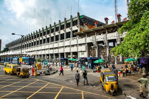 Tafawa_Balewa_Square,_Lagos.jpg