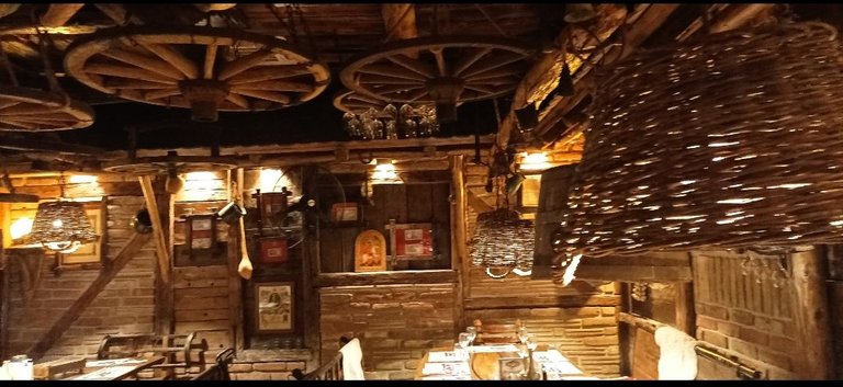 Screenshot_2022-11-16-19-29-52-186-edit_com.miui.gallery.jpg