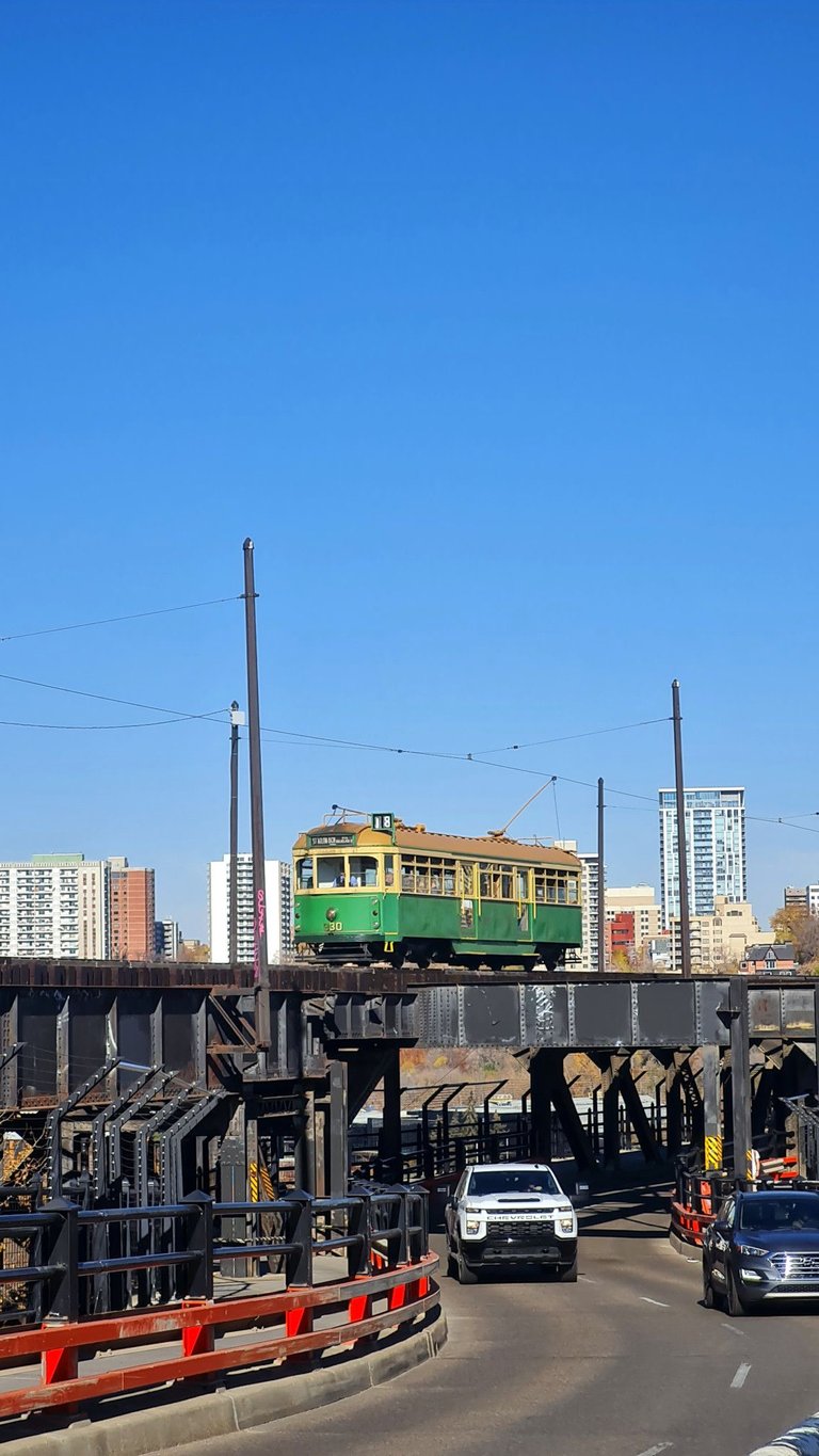 62e Edmonton High Level Bus.jpg