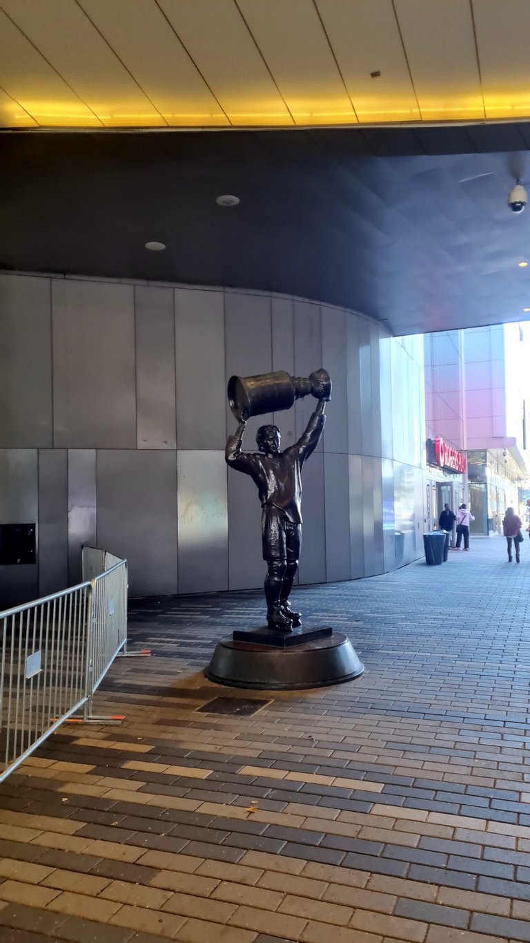 75 Rogers Place Hocquei Sculpture.jpg