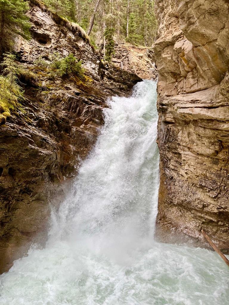 Johnston Cannyon Falls, AB.jpeg